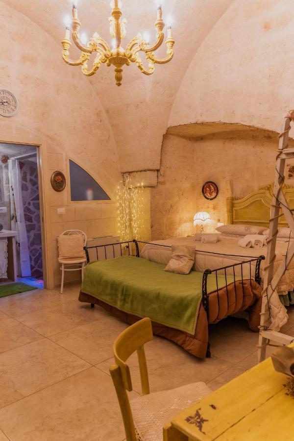 Appartement Palazzo Savoia 1856 à Fasano Extérieur photo