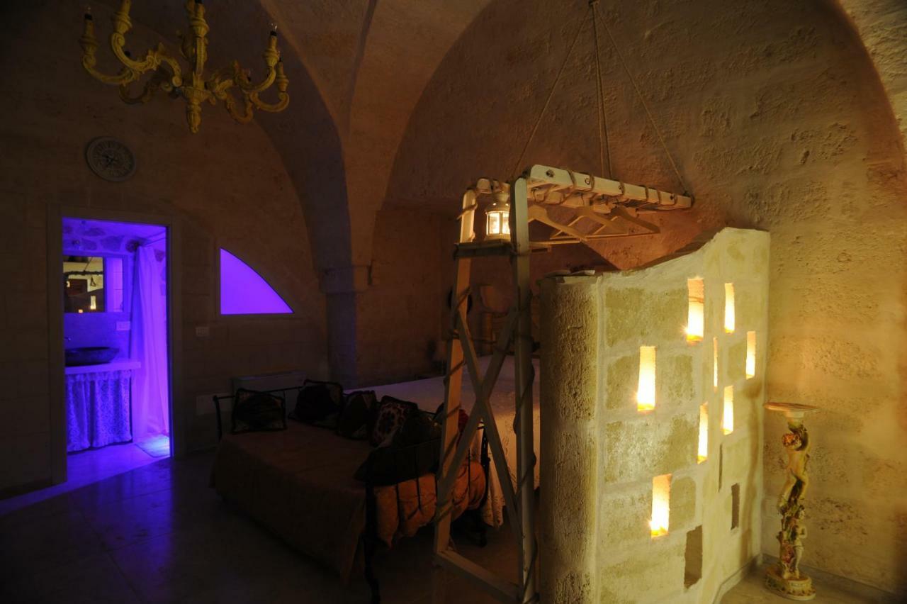 Appartement Palazzo Savoia 1856 à Fasano Extérieur photo